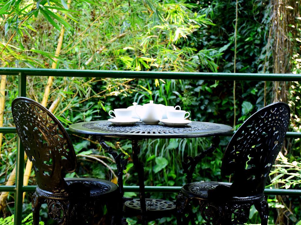 Aronka Homestay Kandy Buitenkant foto