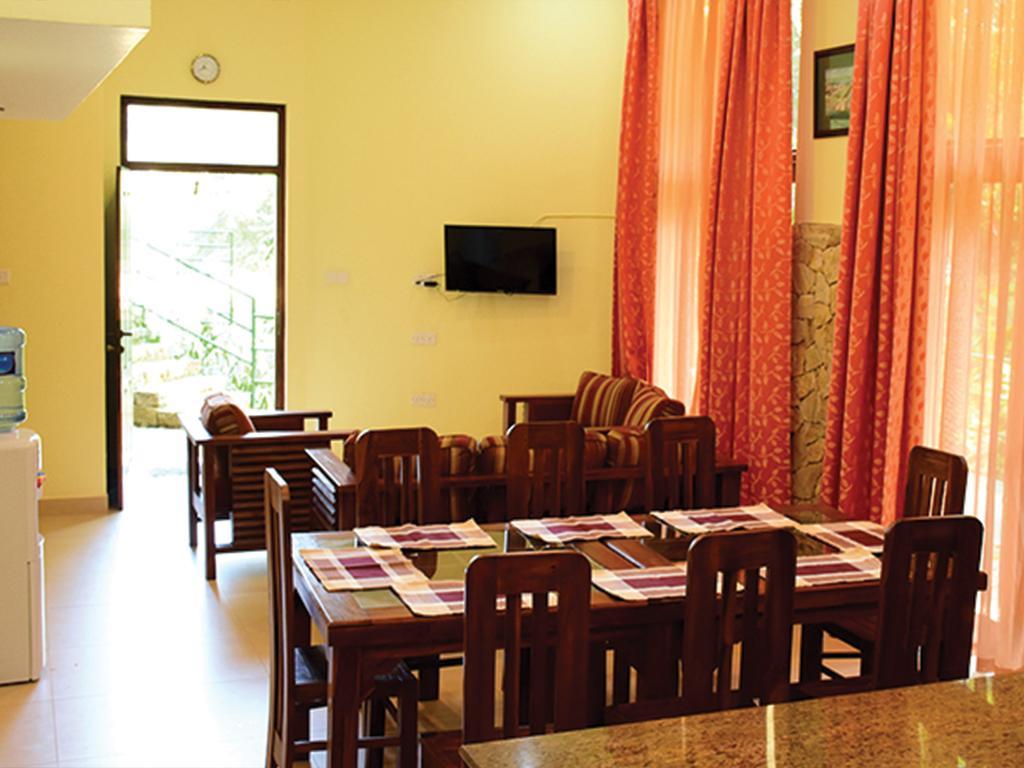Aronka Homestay Kandy Buitenkant foto