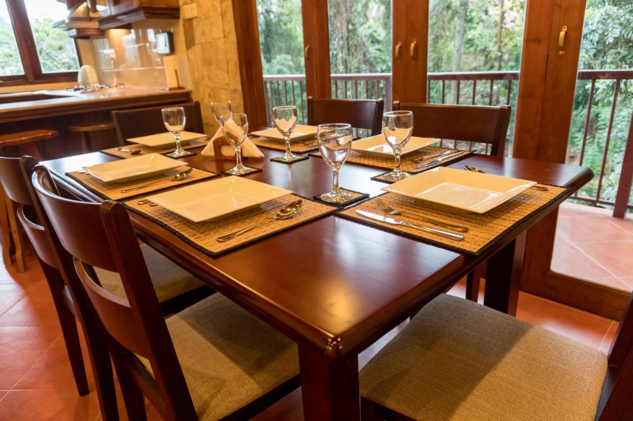 Aronka Homestay Kandy Buitenkant foto
