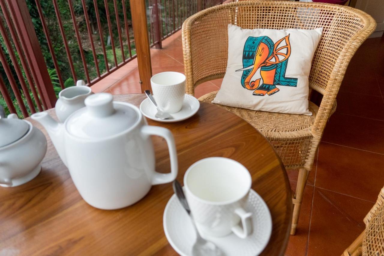 Aronka Homestay Kandy Kamer foto