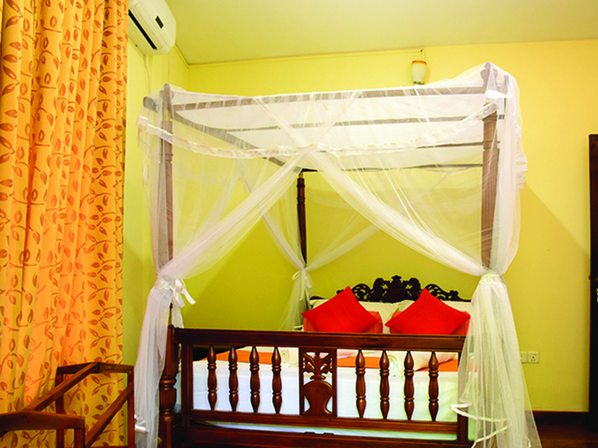 Aronka Homestay Kandy Buitenkant foto